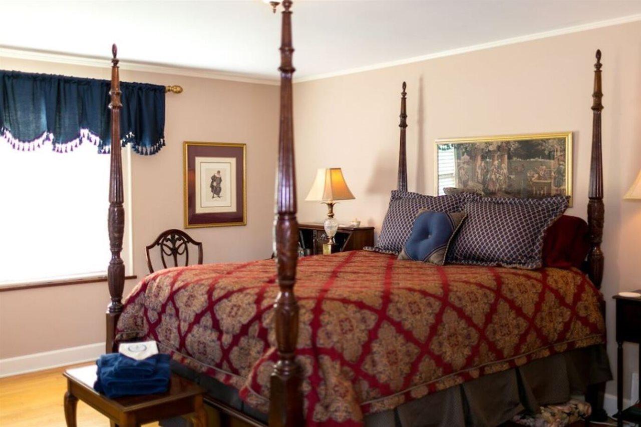 1810 Emerson House Bed & Breakfast - Adults Only Белойт Екстер'єр фото